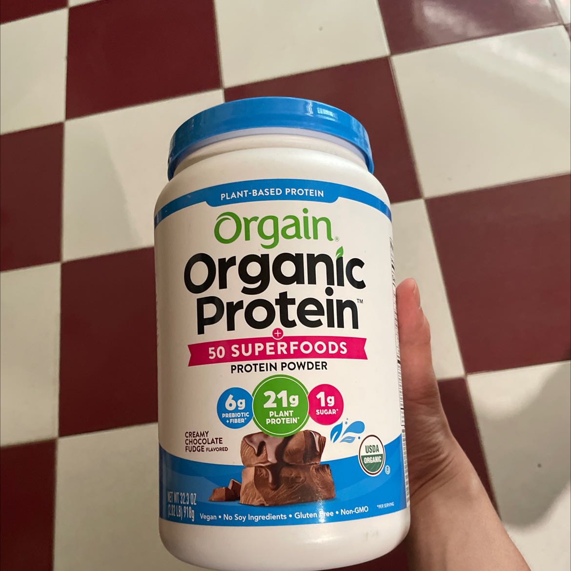 Giao hàng nhanh, đóng gói cẩn thận, mùi vị dễ uống, seal rõ ràng nhưng hạn sử dụng chỉ 1 năm thì hơi ít ạ Giao hàng nhanh, đóng gói cẩn thận, mùi vị dễ uống, seal rõ ràng nhưng hạn sử dụng chỉ 1 năm thì hơi ít ạ