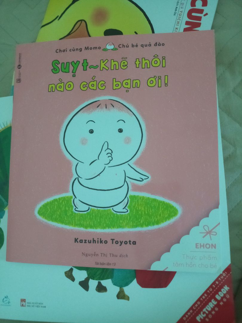 sách hơi mỏng hơn các loại ehon khác