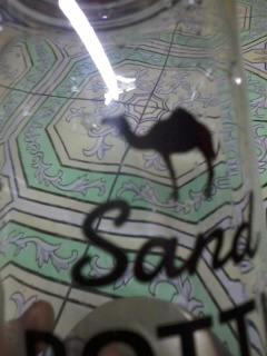 Giao hàng nhanh. Bình đẹp. Đóng gói cẩn thận. Nhưng có nhiều vết xước