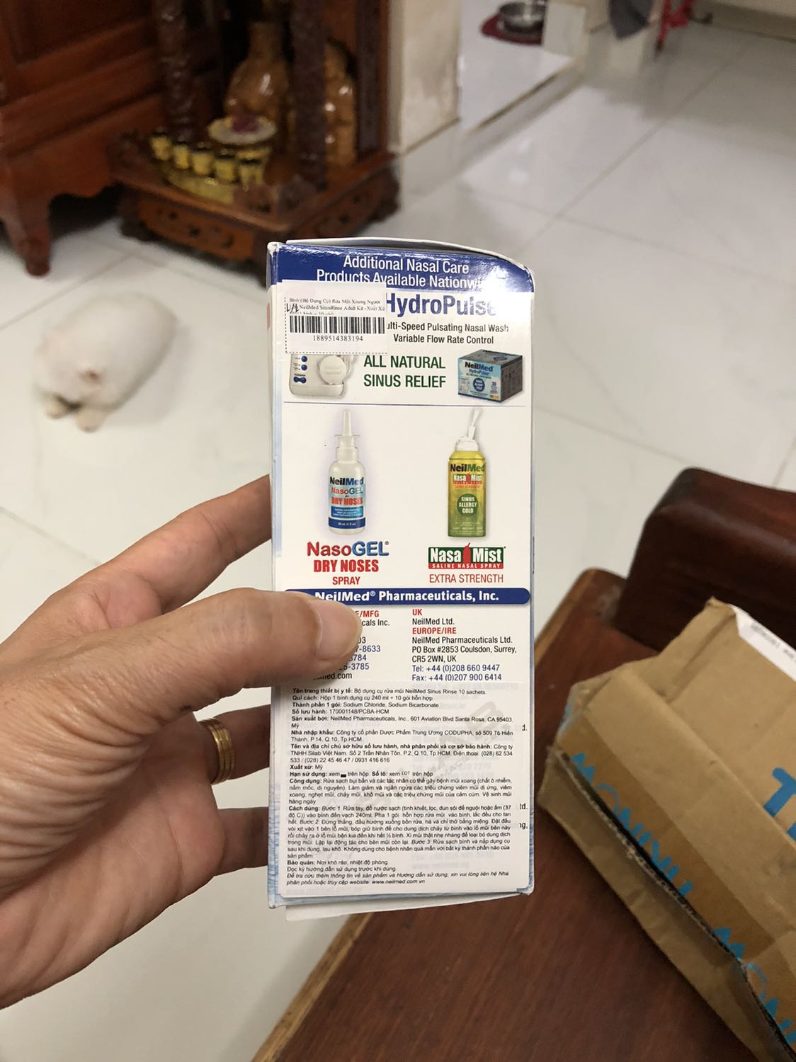 Kẹt dịch 2 tháng thì không nói. Hết dịch nhắc 2 lần mới gửi hàng mất thêm 1 tháng. Nhận được hàng thì móp méo như hình.