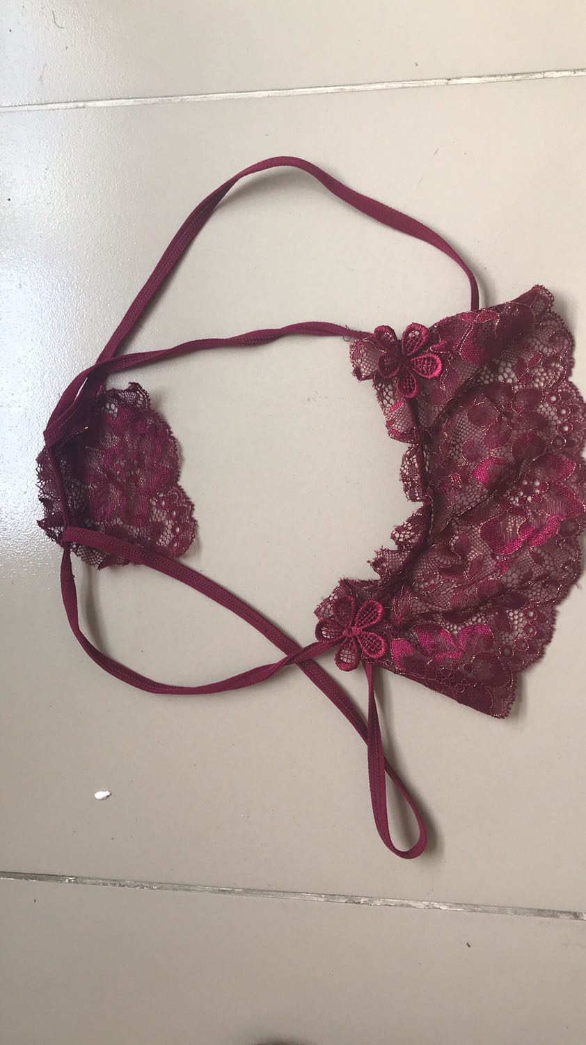 Hàng ko giống với hình ảnh. Chất lượng sản phẩm tệ.