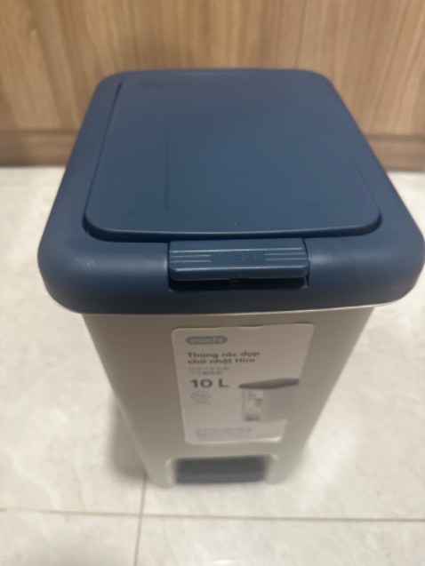 Đây là loại có ruột bên trong. Không phải giống trên hình