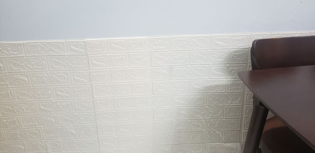 dính tốt, chất lượng ok. gọn nhẹ. giá tiền như vậy là quá tốt rồi. nhưng nếu miếng dán dày hơn sẽ dễ thao tác. cảm ơn Tiki