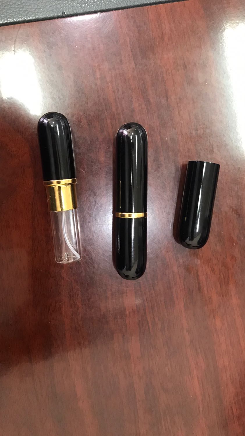 Sản phẩm đổi lại đúng như hàng đã đặt hàng, sản phẩm tốt
Rất hài lòng dịch vụ của kiti về việc đổi lại sản phẩm cho khách hàng, rất chuyên nghiệp và nhanh chóng
Góp ý thêm: mong kiti kiểm soát việc cung cấp hàng của các shop cho khách hàng tốt hơn để khách hàng an tâm và tin tưởng mua sắm online