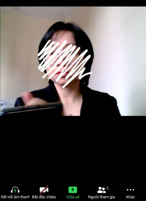 giao nhanh, nhỏ gọn dễ xài, chất lượng hình ảnh tốt, bắt đc ánh sáng tự nhiên nên quay buổi sáng thì ok, còn quay buổi tối thì hơi hạt