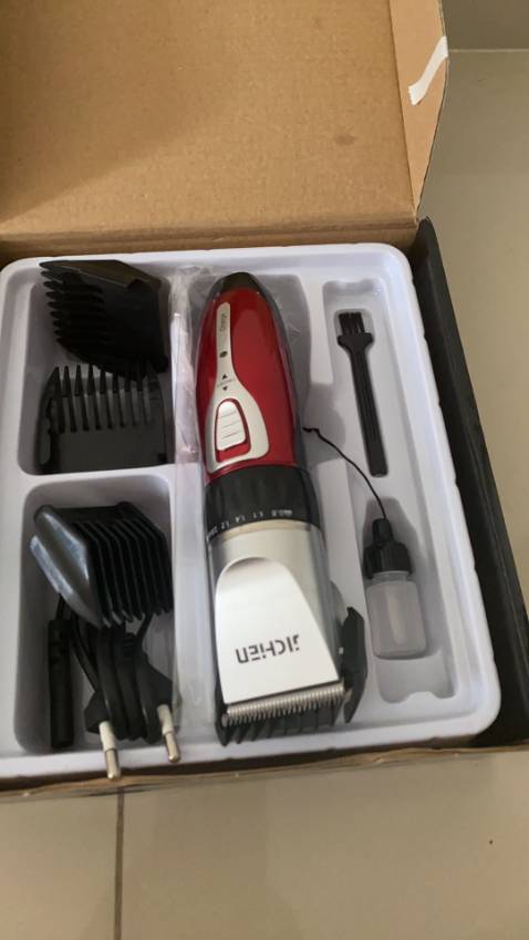 Hàng giống hình, đầy đủ dụng cụ, chưa thử nên chưa biết chất lượng.