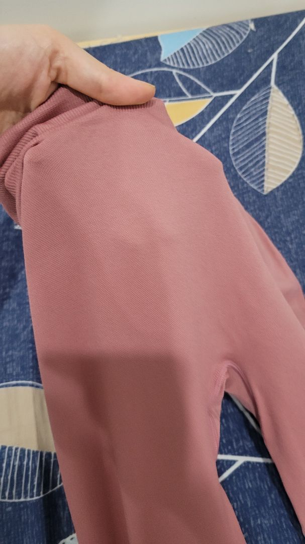 ui chất quần siêu ưng luôn, chất giống mua hàng hiệu luôn đó, mà shop giao hàng siêu nhanh, sẽ mua ủng hộ tiếp nè