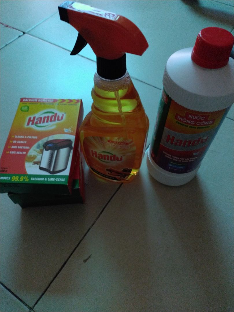 Giao hàng đúng hạn, sản phẩm giống như mô tả. Do vừa mới nhận chưa dùng nên chưa thể cho nhận xét về chất lượng. Nhìn chung, sản phẩm tốt trong tầm giá.