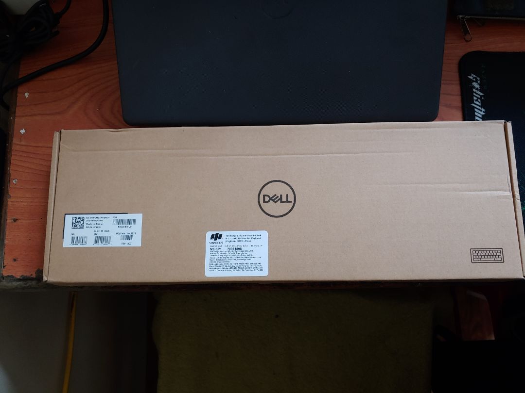 Đóng gói cẩn thận, giao hàng nhanh. Sản phẩm kết nối dễ dàng với laptop. Bàn phím ko gây tiếng ồn. Rất đáng tiền Đóng gói cẩn thận, giao hàng nhanh. Sản phẩm kết nối dễ dàng với laptop. Bàn phím ko gây tiếng ồn. Rất đáng tiền