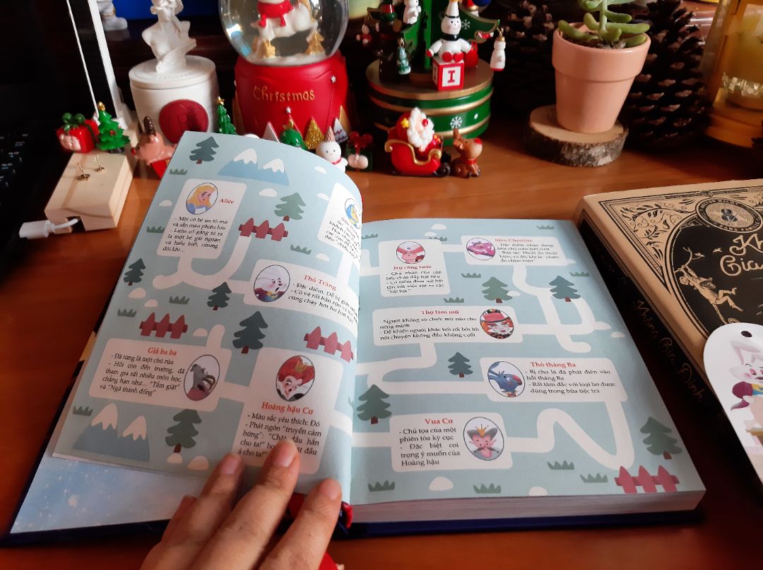 Sách hay,  siêu đẹp, giấy xịn xò
còn mới nguyên seal,  được gói rất kỹ.
Sách sale giá 79k mà mua đơn 100k thì được freeship luôn nha.
được tặng kèm 3 tag đánh dấu trang