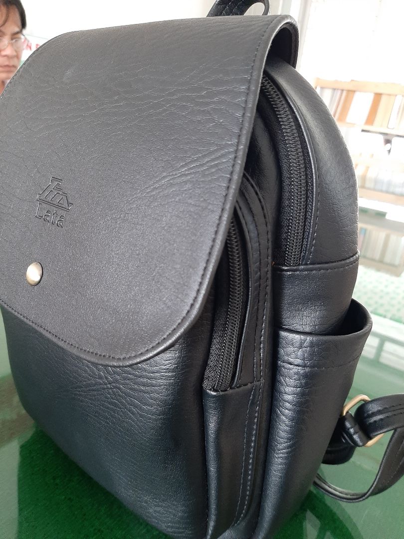 Chất lượng ok, dày dặn, chắc chắn. Đẹp, bền. Giá phải chăng. Sẽ tiếp tục ủng hộ shop, cũng như nhãn hiệu Lata