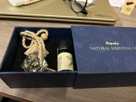 Đóng gói đẹp, hương thơm ổn