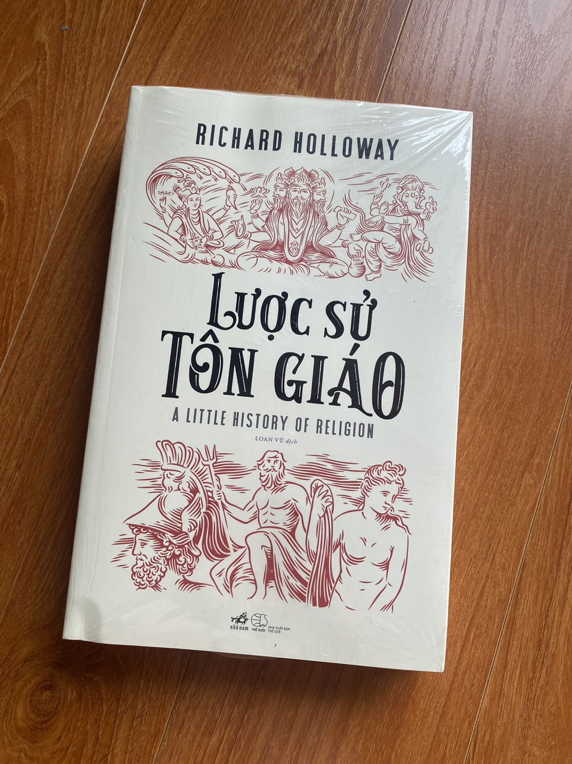 Sách bọc cẩn thận, ship nhanh hơn dự kiến 1 ngày. Ship từ Đà Nẵng ra Hà Nội mà vẫn nguyên vẹn không trầy xước gì ☺️☺️