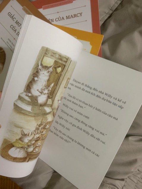 Shop gói hàng kĩ, hình ảnh sách dễ thương, màu sắc bắt mắt. Nói chung là mình rất hài lòng, mn nên mua nhé., rất hài lòng và đáng tiền