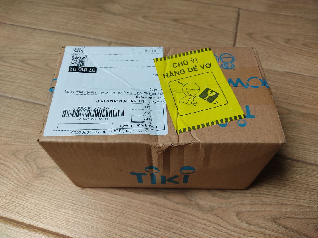 Tiki luôn đóng gói chỉnh chủ, kỹ càng, chắc chắn dù sản phẩm là 1 chai dung dịch nhỏ gọn chỉ 125ml. Giao hàng nhanh. Sản phẩm chính hãng, xuất xứ rõ ràng