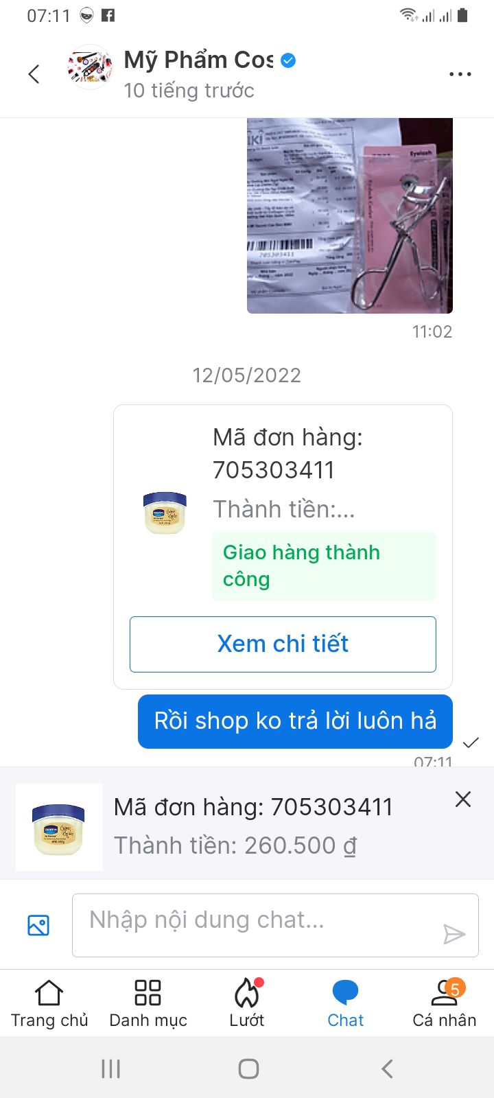 rõ ràng mình đặt bấm mi cán đen, phiếu giao hàng và đơn cũng ghi cán đen, nhưng shop giao ko đúng, chát thì ko thèm trả lời,... thật sự thiếu tôn trọng khách hàng, mình mua. hàng rất nhiều chua bao giờ đánh giá 1sao nhưng... shop thật sự... tệ