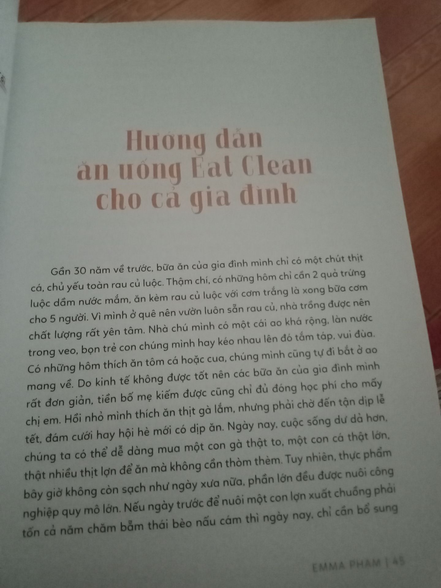 Chất lượng sách tốt, viết rất rõ ràng, nội dung hay và ý nghĩa. những công thức về nội dung nấu ăn mang lại nhiều lợi ích cho sức khoẻ.
