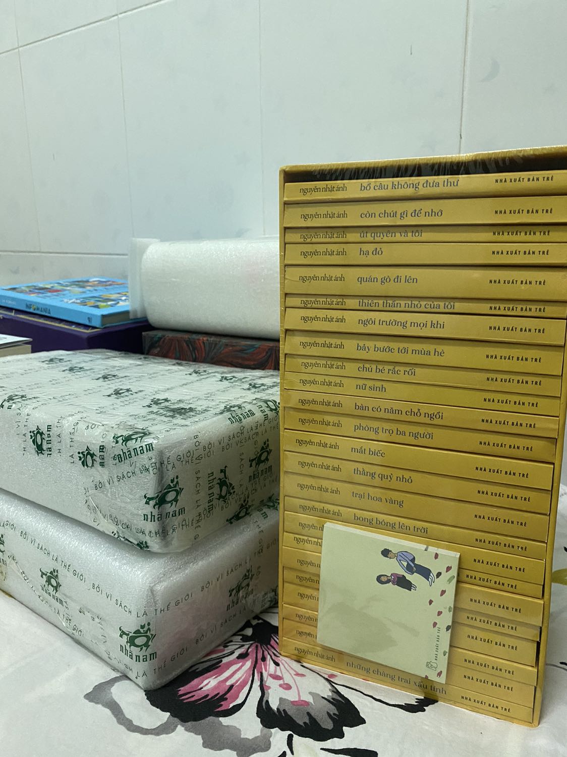 Cuộc Săn Cừu Hoang
Sau Cơn Động Đất
Xứ Sở Diệu Kỳ Tàn Bạo Và Chốn Tận Cùng Thế Giới
Ngầm
Phía Sau Màn Đêm
Những Người Đàn Ông Không Có Đàn Bà
Thư Viện Kỳ Lạ
Giết Chỉ Huy Đội Kỵ Sĩ

thấy có sale hay shop nào bán giá ngon, sách đẹp hú a nhé