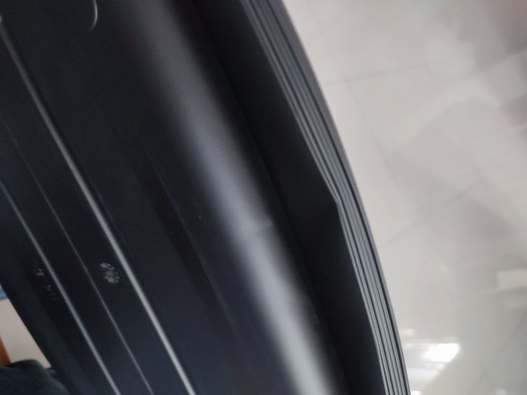 sản phẩm bị móp méo , yêu cầu đc trả hàng.