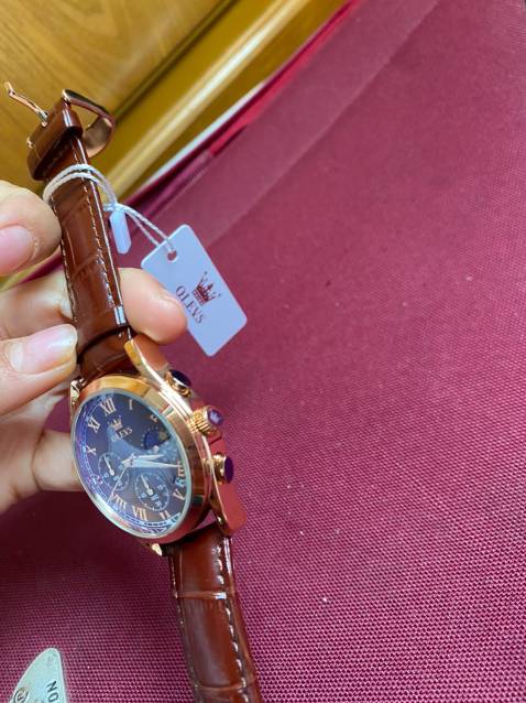 Đồng hồ đẹp như trong ảnh. Đeo lên nhìn đẹp, rất hài lòng về sản phẩm mọi người nên mua nha . Shop rất nhiệt tình và chu đáo Đồng hồ đẹp như trong ảnh. Đeo lên nhìn đẹp, rất hài lòng về sản phẩm mọi người nên mua nha . Shop rất nhiệt tình và chu đáo