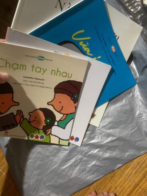 con mình đặc biệt thích sách bên sop này, sách quá tốt giá ok