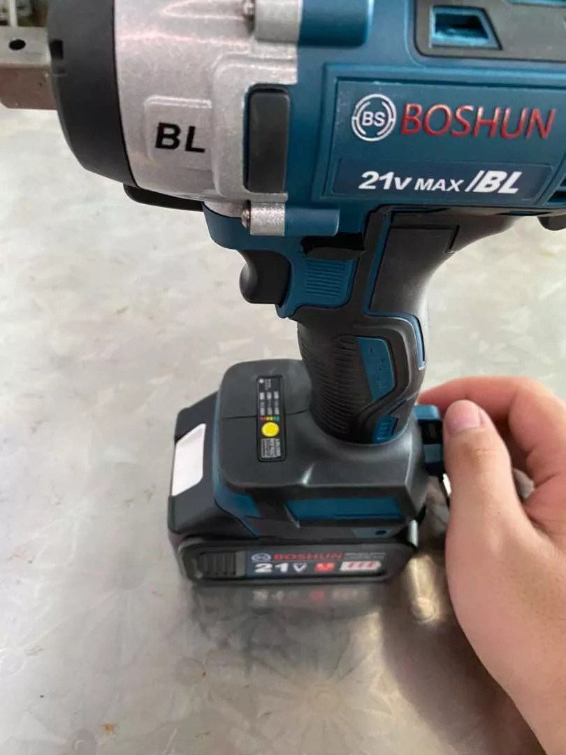 Sản phẩm chất lương, mẫu mã đẹp rất thích luôn. Tặng shop 5 sao vì chất lương và sự tư vấn nhiệt tình.