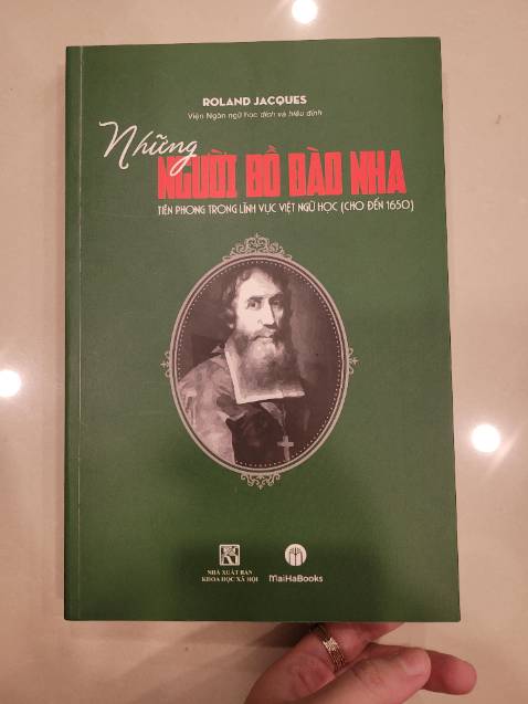 Sách giao đến nhanh, mình thấy bọc rất cẩn thận.