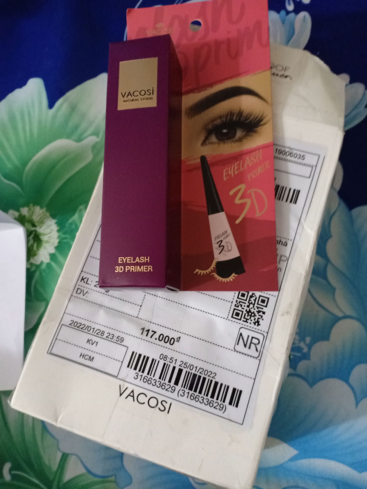 mình mua 2 chai mà shop gửi 1 chai cho mình nhưng vẫn tính tiền 2 chai, đề nghị Tiki giải quyết cho mình sự *** này. Tôi tin tưởng Tiki nhưng không ngờ vừa chịu ship vừa bị mất 1 sản phẩm. đề nghị giải quyết