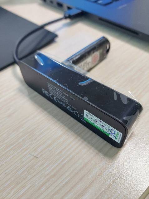 Đóng gói chắc chắn, thiết bị nhỏ nhắn xinh xắn, có tem bảo hành, kết nối tốt, nhanh. Vote 5 sao