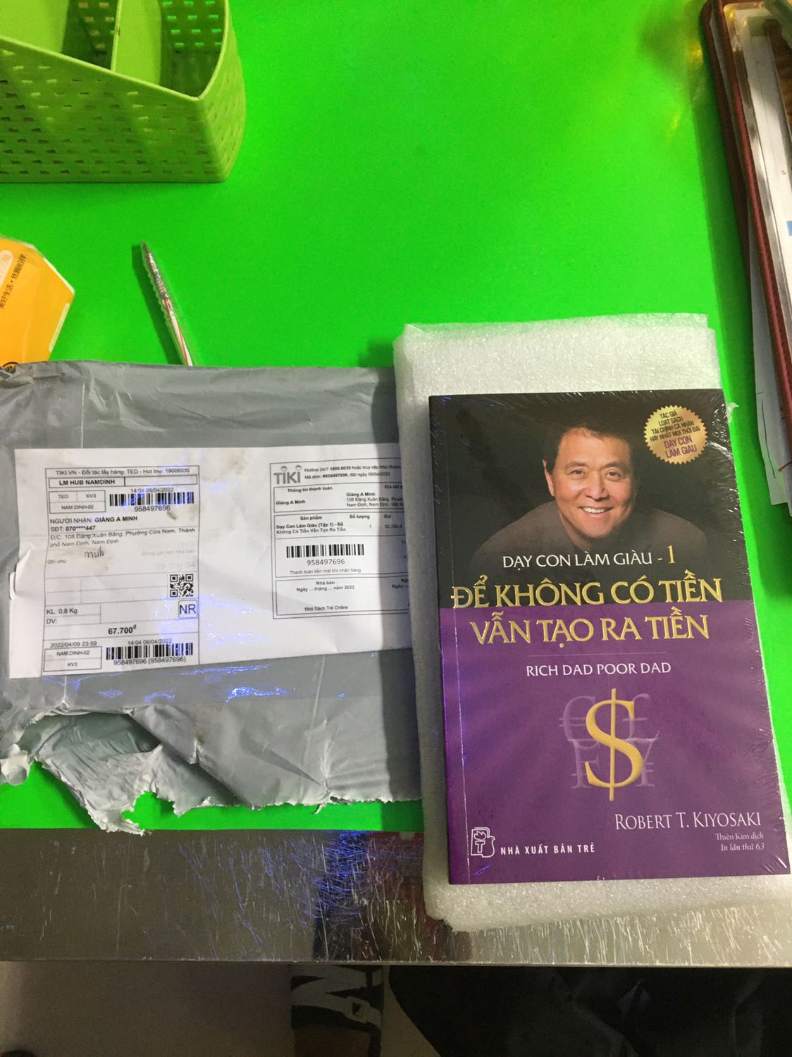 Giao hàng nhanh và được bọc cẩn thận sạch sẽ