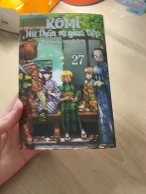 Nội dung hấp dẫn , loại giấy ổn . Giao hàng nhanh , đóng gói cẩn thận !