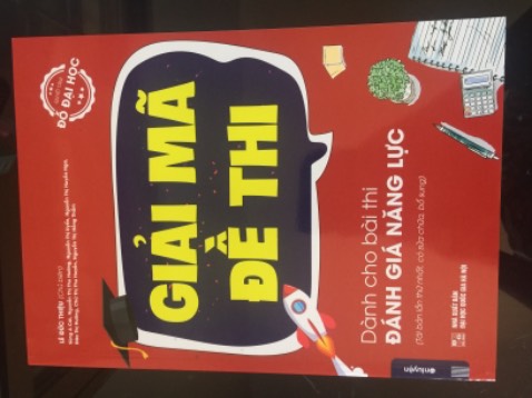 Sách được đóng gói cẩn thận, giao nhanh hơn 1 ngày so với dự kiến, chất lượng giấy tốt, in sắc nét.