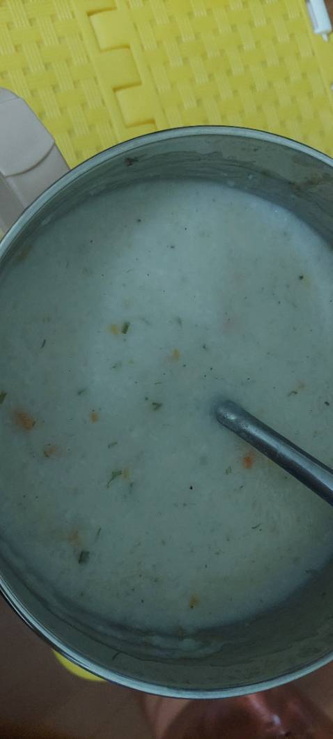 Xay với từng chế độ thì chạy khá êm, ko ồn. Mỗi cái khúc clean máy với xay nhồi là hú hồn luôn 🤣 Máy nấu cháo tốt, xay nhuyễn nấu chín khá tiện. Shop xử lý đơn hàng nhanh, anh giao hàng cũng rất nhẹ nhàng cẩn thận. Nói chung là vô cùng hài lòng!