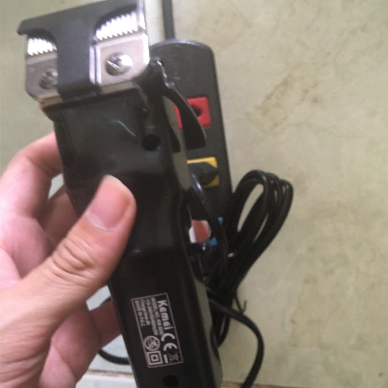 Đã chat với shop thấy cũng nhiệt tình, lại cam kết bảo hàng 6 tháng quyết định mua. Nhận hàng đầy đur phụ kiện . Máy chạy khoẻ, tiếng kêu k to. Nc ok. Cho shop 5 sao ủng họi