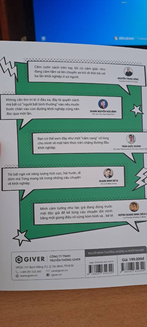 Sách khởi nghiệp mà viết lạ lắm, vui vui, *** xí, kiểu vừa học được kinh nghiệm, vưa giải trí