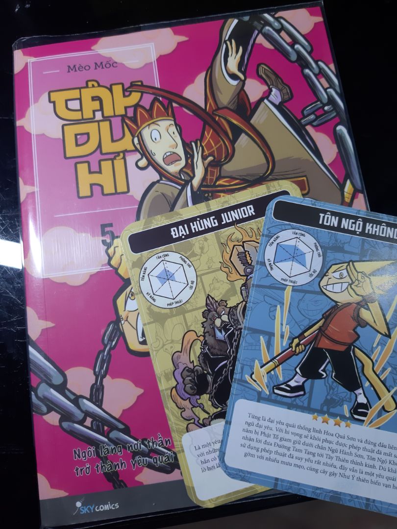 Fahasa gói ổn nhưng ko kỹ lắm, sách ko bị df, giá rất ổn, đc tặng thêm 2 card