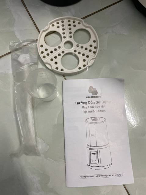 Chất lượng tốt, máy nhìn rất sang. Nấu cháo cho bé nhà mình ngon lắm, nên mua lấy một cái nhé cả nhà. Mua cái này khỏi phải mua máy xay sinh tố, có cả nó nữa nè