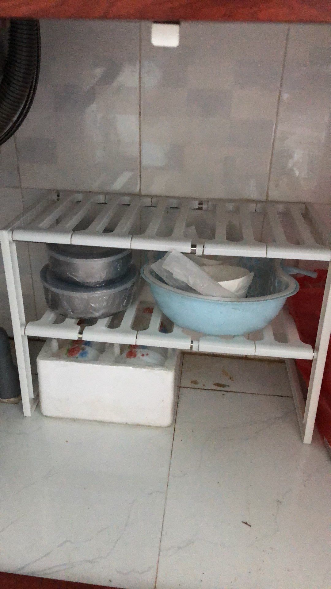 Shop giao hàng nhanh đầy đủ phụ kiện, có shop hướng dẫn tận tình nên mình ráp cũng nhanh