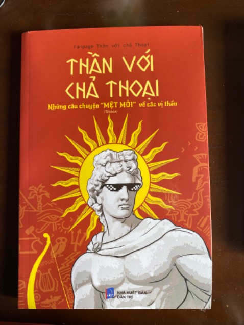 Sách viết văn phong vui vẻ hài hước, thích phần so sánh sự khác nhau giữa các thần thoại của các nền văn hoá khác nhau (mặc dù chỉ là thoáng qua)
Sách đọc giải trí khá là ổn.