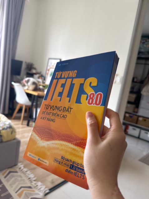 Đúng như quảng cáo vừa nhanh vừa tốt. Hôm nay là 28 tết rồi ờ không có chỗ nào cho đặt đơn hỏa tốc vậy mà đặt tiki giao nhanh trong một nốt nhạc, đóng gói thì rất là cẩn thận có một cuốn sách thôi nhưng đóng gói chắc chắn, sách đẹp. nói chung đơn này rất là hài lòng nha