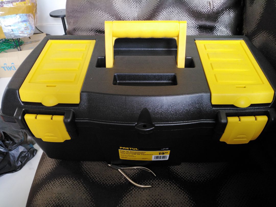 Nhận hàng đúng như mong đợi, đúng kích thước, thùng đựng đồ nghề to, đựng đồ rất là thoải mái.