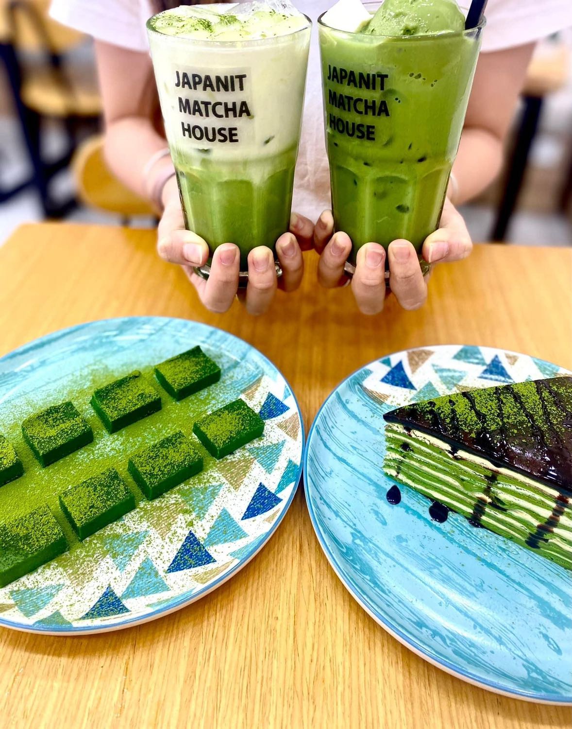 Sản phẩm có chất lượng đúng như mô tả, đóng gói chắc chắn, rất đáng tiền, giao hàng nhanh.
P/s: ko có thời gian chụp hình nên mình lấy đỡ hình trên mạng up