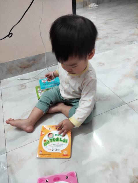 Bộ sách rất hay....cảm ơn tiki ạ...sách rất đẹp.nội dung sâch hay và ý nghĩa