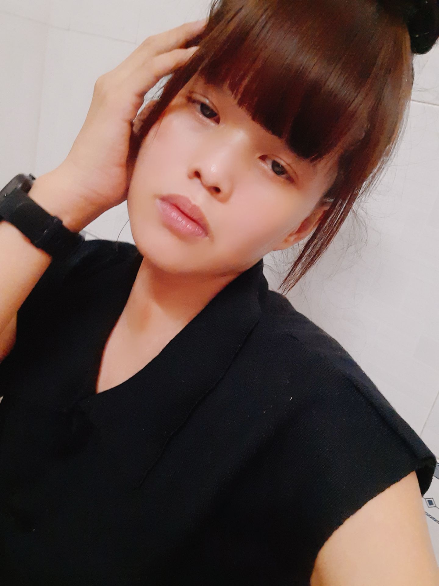 tóc đẹp, mượt như tóc thật, giao hàng nhanh đóng gói kỹ