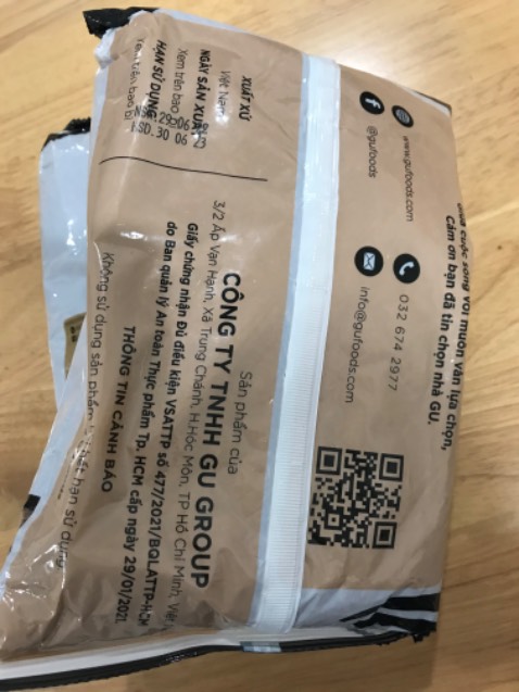 Gạo ngon, đóng gói hàng chuyên nghiệp. Tuy nhiên, nên cập nhật lại thời hạn sử dụng của gạo - có lẽ chỉ nên là 6 tháng - hiện tại là 12 tháng nhưng gạo của mình dễ có mọt, ko để được đến 12 tháng đâu