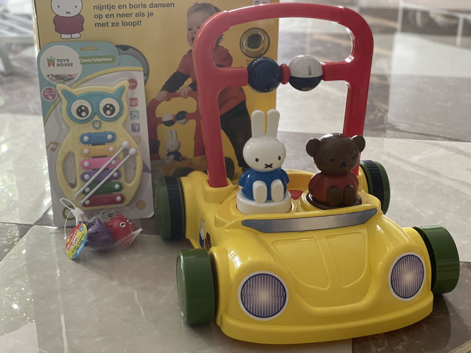 To hơn mình nghĩ. Nên mua ạ