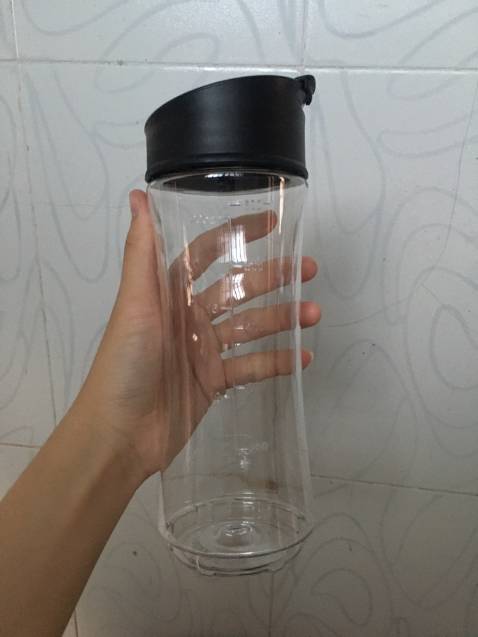 Mình thấy sản phẩm đẹp và rất hài lòng, được tặng bình nước ống hút xịn