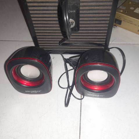 Mới *** sản phẩm, có vẻ ổn, còn bền hay ko dùng lâu mới biết. Cho 5 sao vì giao hàng nhanh.