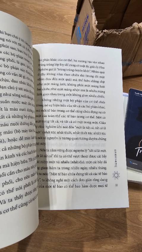 Đọc chậm, đọc lại ... một cuốn thú vị