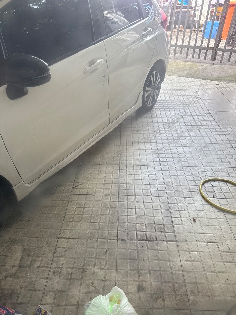 Shop nhiệt tình hỗ trợ,nhân viên giao hàng cực kỳ dễ thương!